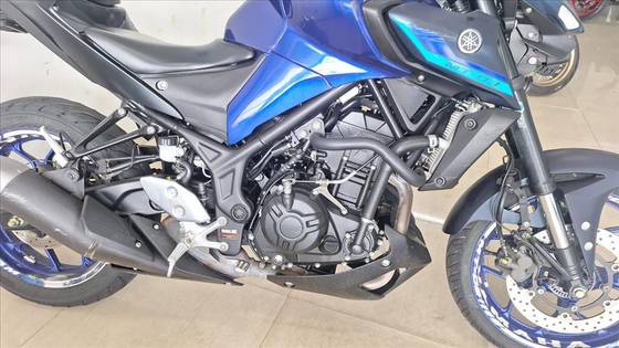 YAMAHA MT-03 ABS YAMAHA MT-03 ABS